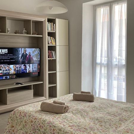 Luna Apartment Verbania Luaran gambar
